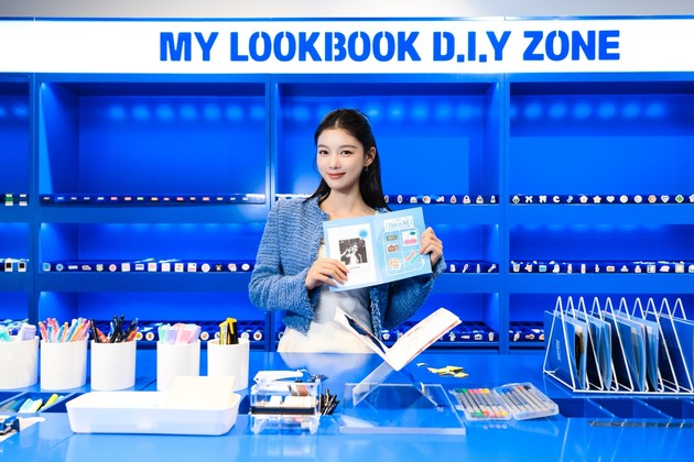 성수동 새 핫플 'JUVE LOOK BOOK HOUSE', 오픈 반나절 만에 예약 매진